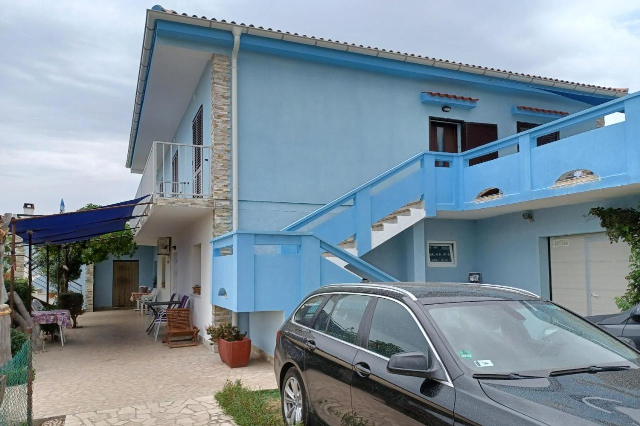 Apartments With A Parking Space Pag - 6325 Pag Town Buitenkant foto