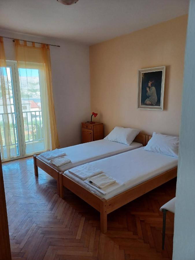 Apartments With A Parking Space Pag - 6325 Pag Town Buitenkant foto