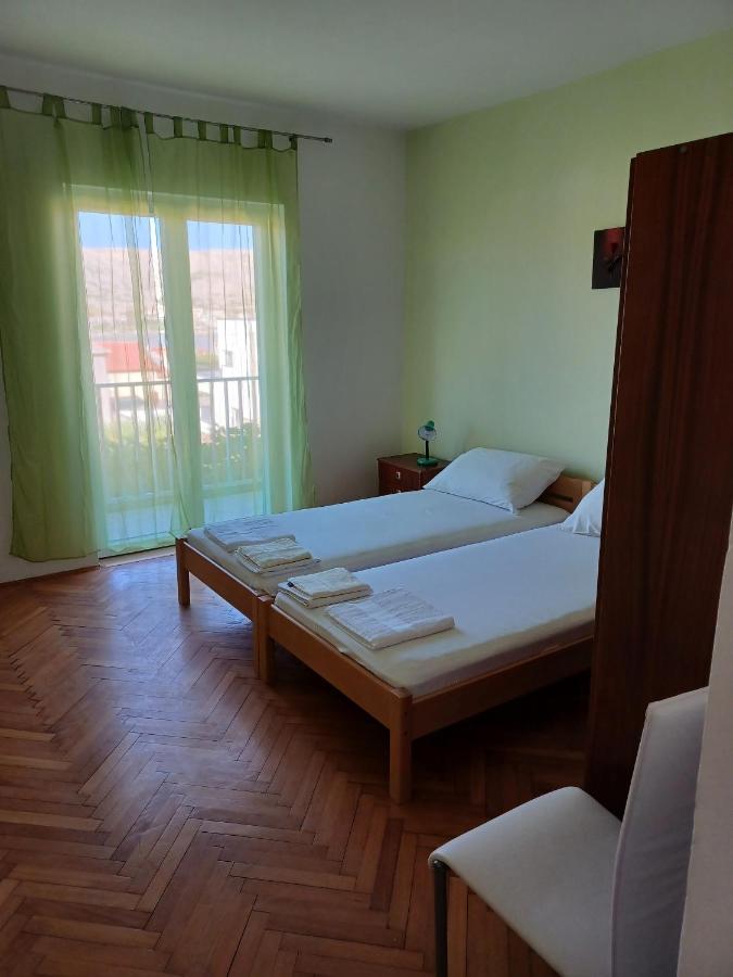 Apartments With A Parking Space Pag - 6325 Pag Town Buitenkant foto