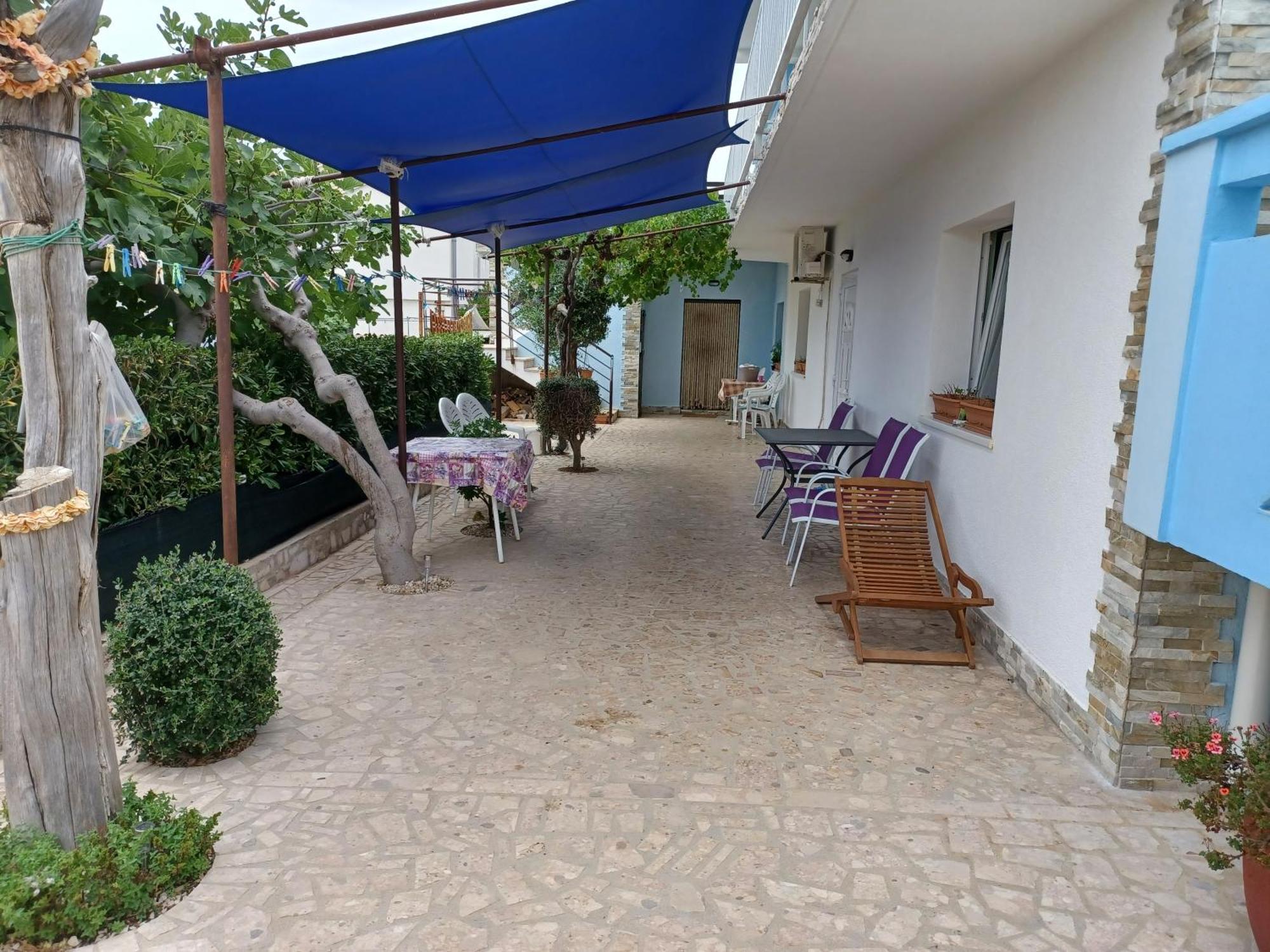 Apartments With A Parking Space Pag - 6325 Pag Town Buitenkant foto